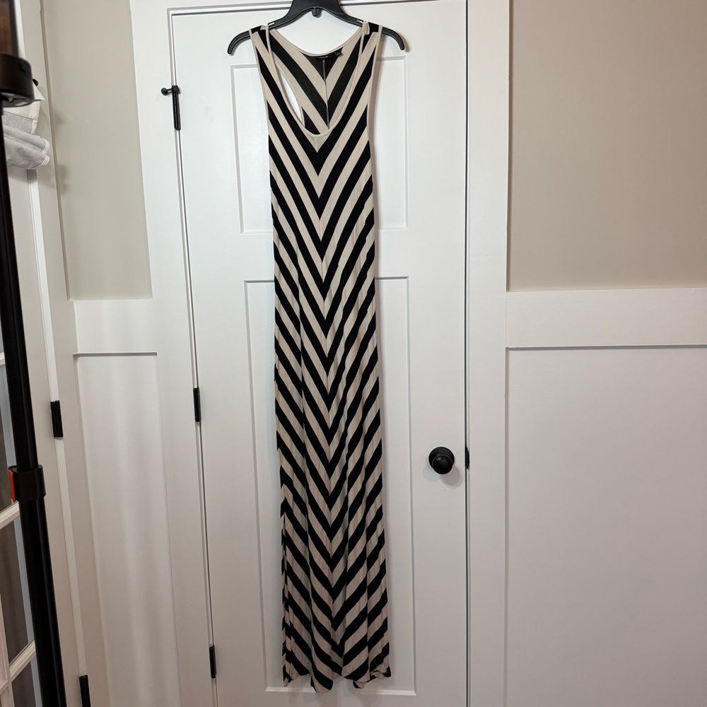 Apt 9 Black & Beige Women’s Maxi Dress size Large